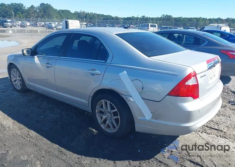 2010 Ford Fusion Sel z USA, uszkodzony, nr VIN 3FAHP0JA6AR242031